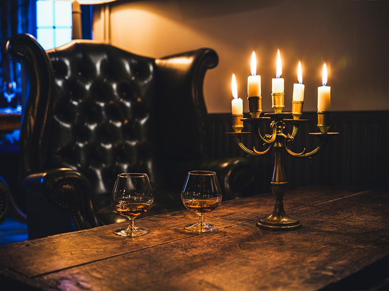 Tytherleigh Bar Cosy Drinks